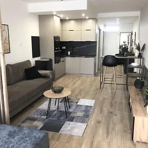  Apartman Bmz Centrum Flat